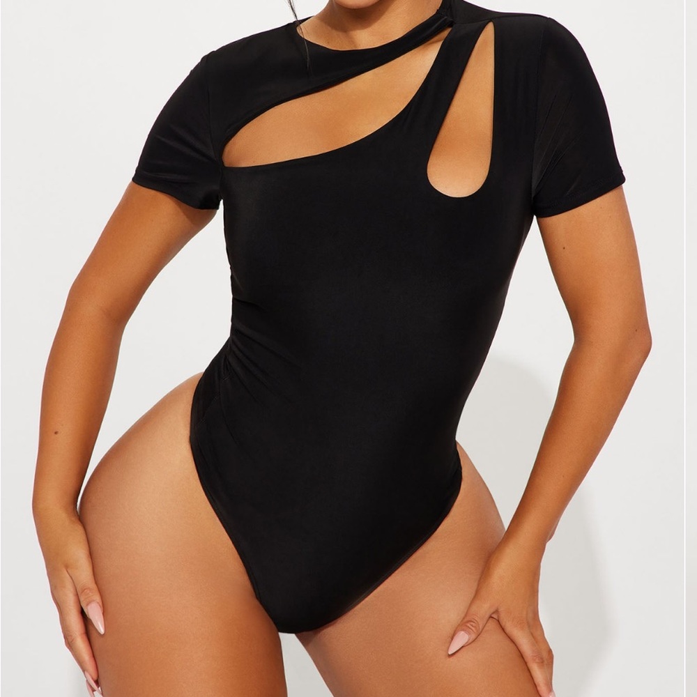 Black Short Sleeve Bodysuit